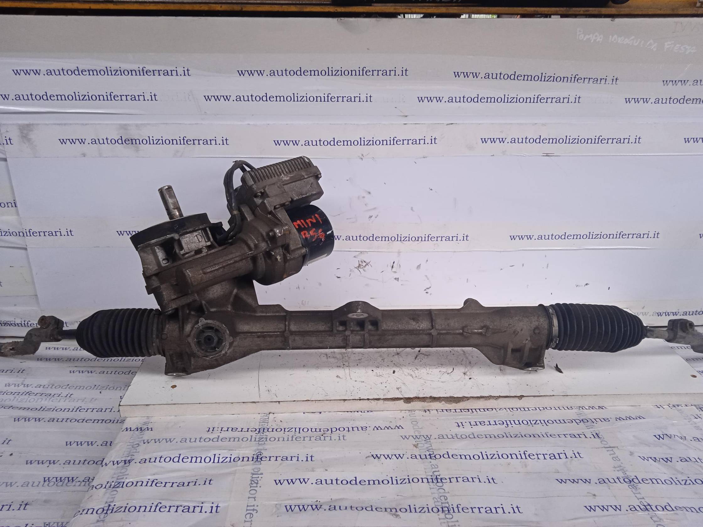 Scatola sterzo servoassistita